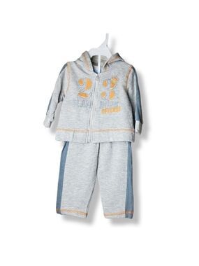 𝅺Boys Carter's 2 Piece Matching Set NWT